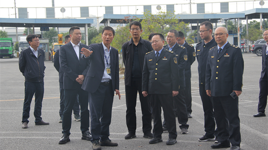 市市场监督治理局党组书记、、、局长陈鼎一行到洛阳检测走访调研